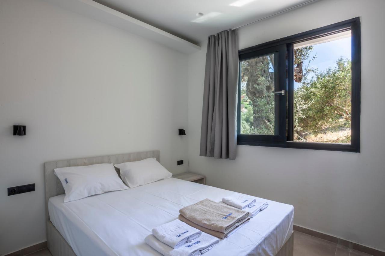 Villas Kaiafa “Ismini” ポリフロノ エクステリア 写真