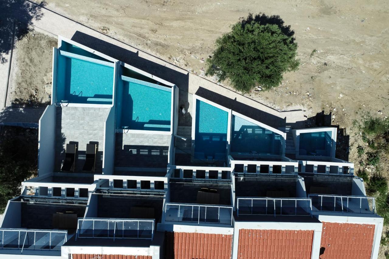 Villas Kaiafa “Ismini” ポリフロノ エクステリア 写真